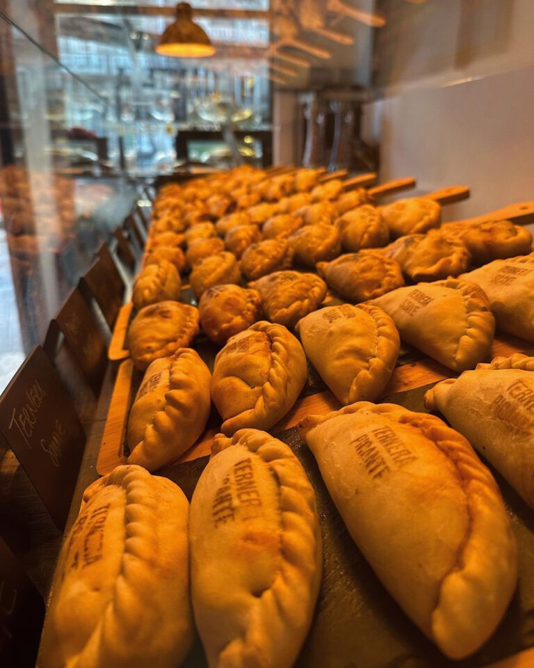 372117491 2549577418537430 2734258323156202617 n 768x960